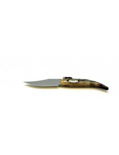 Handcrafted folding knife, "Punta inglesa" type, zebu horn